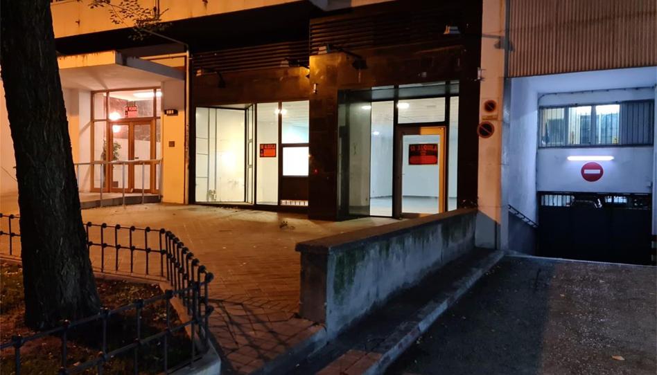 Premises to rent in Calle de Melchor Fernández Almagro, Pilar, Madrid - image 1 Photo 1 of Premises to rent in Calle de Melchor Fernández Almagro, Pilar, Madrid
