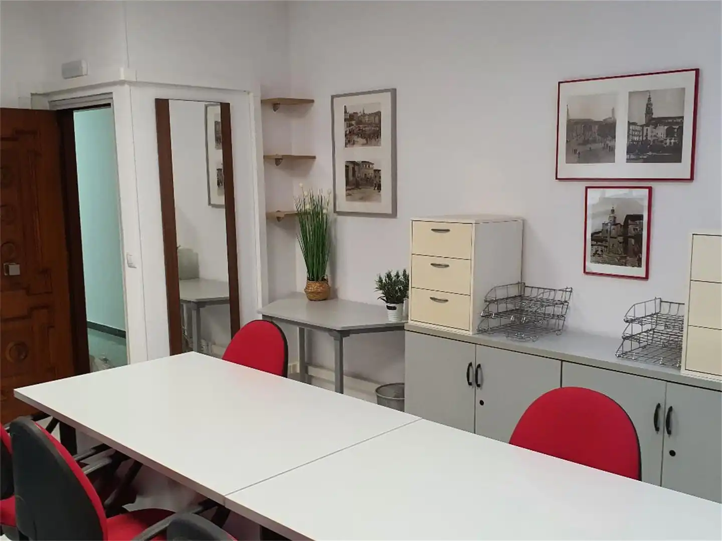 Oficina de lloguer a Avenida Nuestra Señora de Estíbaliz, 2, Judimendi Oficina de lloguer en Vitoria - Gasteiz
