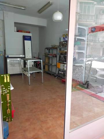 Local comercial en Venta en Calle Pintor Zuloaga, 23 en Fígares
