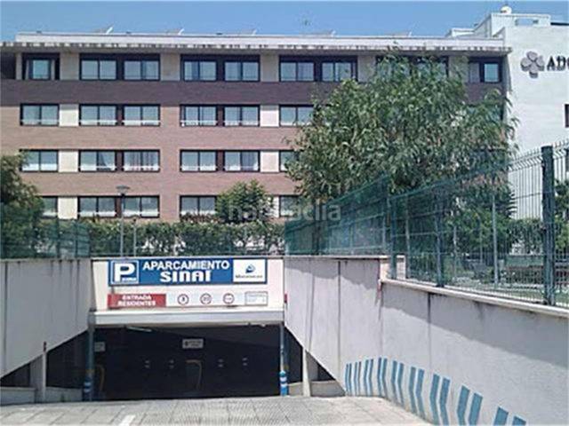 Garaje en Venta en Calle Sinaí en San Pablo