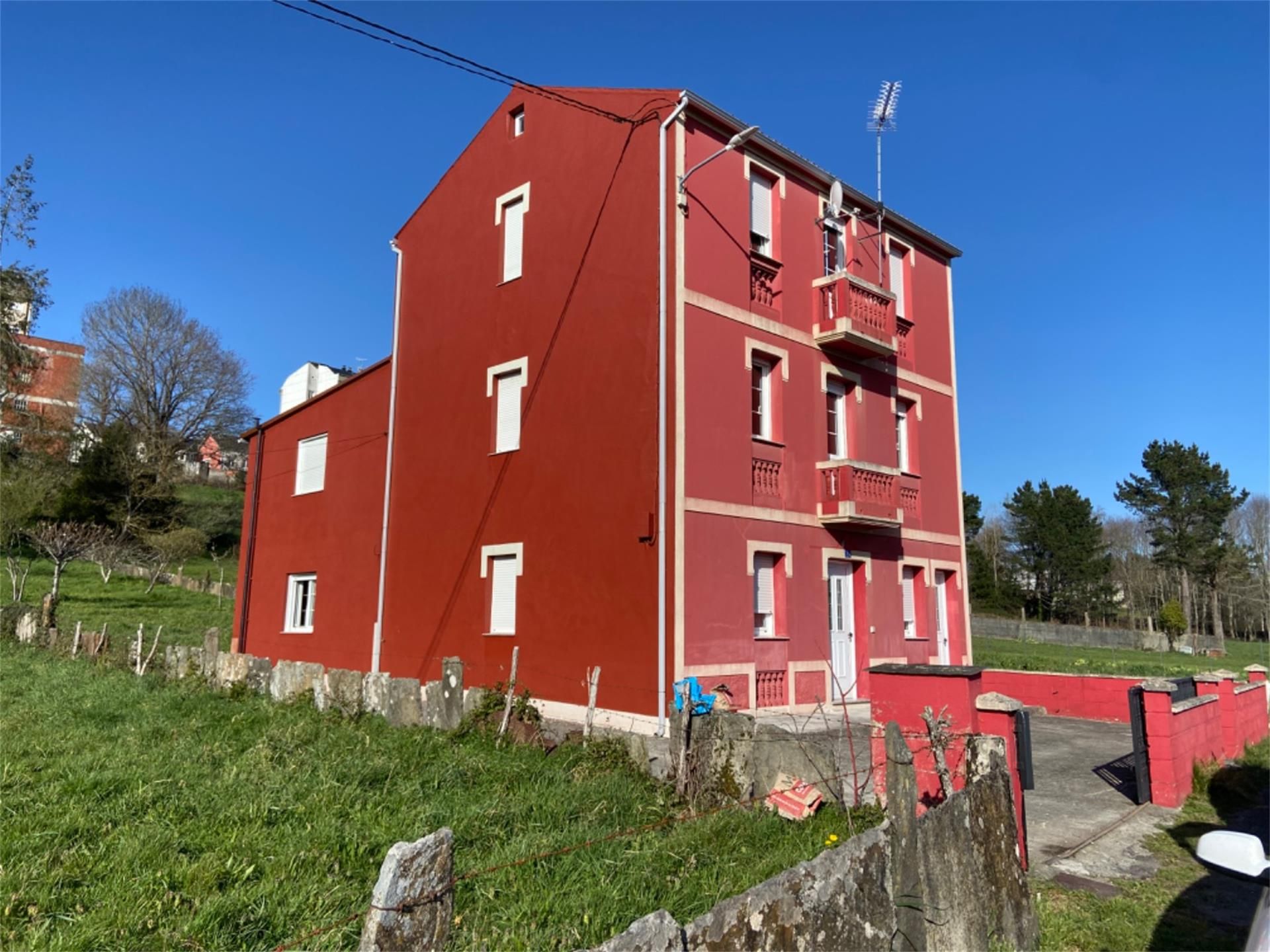 Exterior view of House or chalet for sale in Guitiriz  with Private garden, Terrace and Furnished