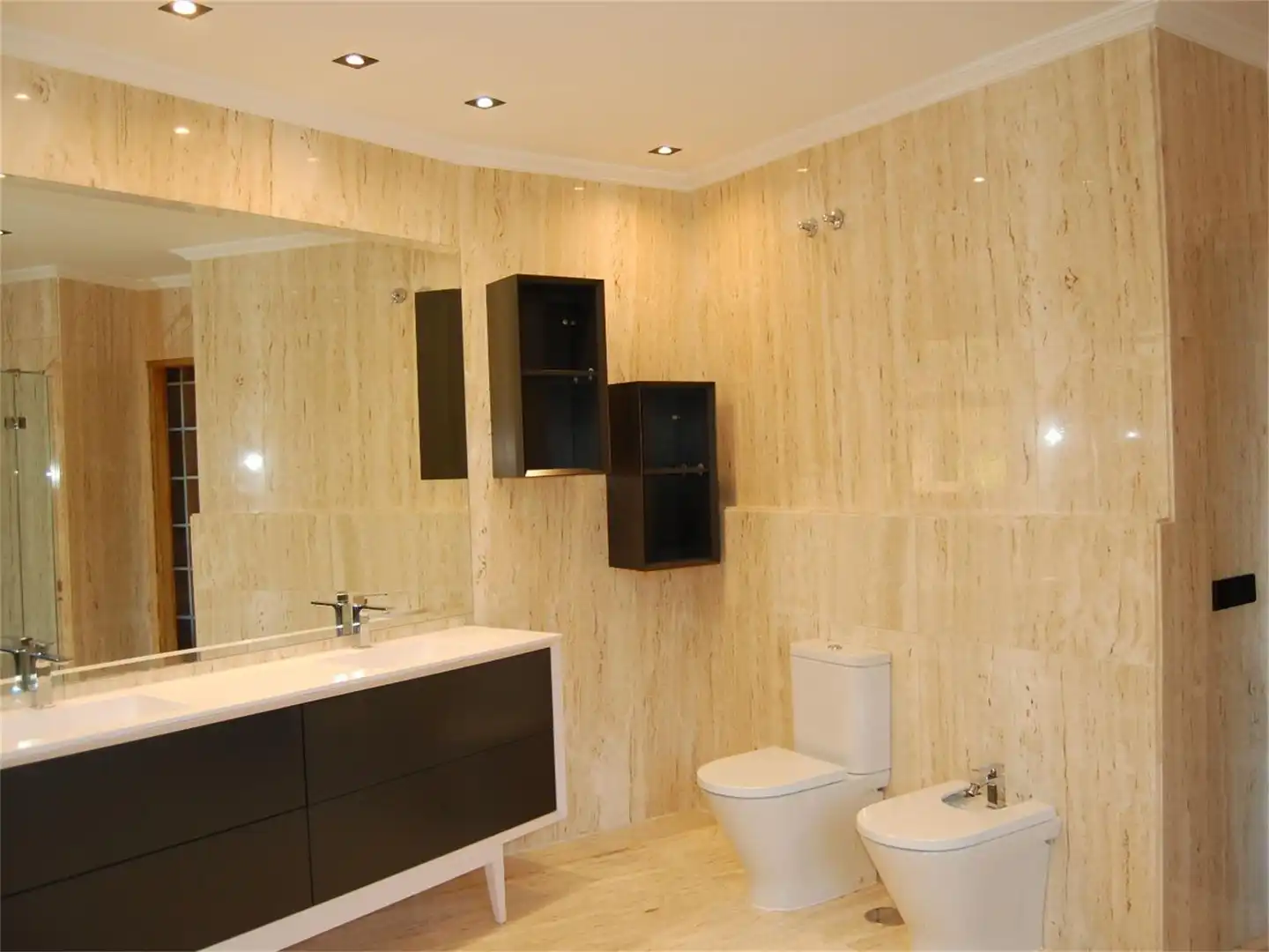 Casa o xalet en venda a Carrer Calle Arroyo del Osea, ., Fontenebro - Altavista Bany de Casa o xalet en venda en Collado Villalba amb Terrassa, Piscina i Balcó