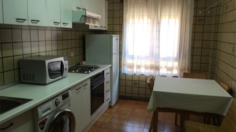 Foto 2 de Piso en venta en Avenida de la Constitución, Sahagún, León