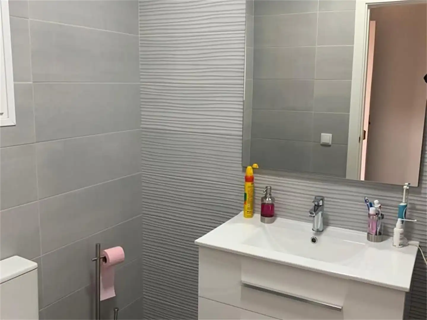 Bany de Casa o xalet en venda en Villanueva de la Reina amb Aire condicionat, Terrassa i Traster