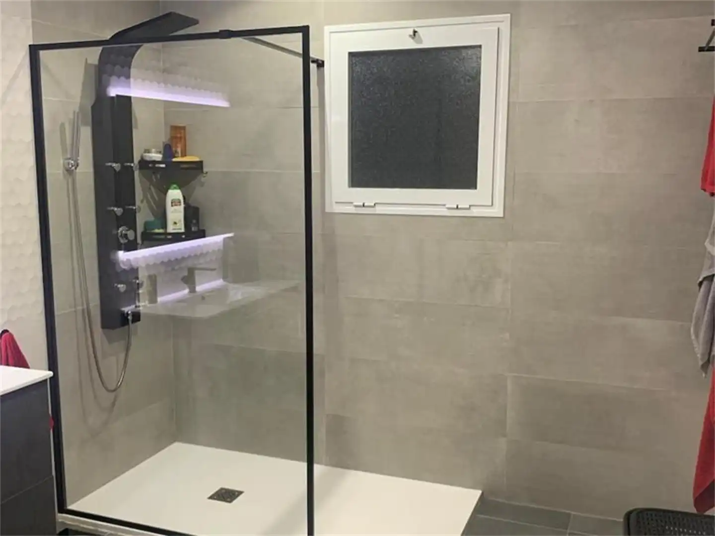 Bany de Casa o xalet en venda en Villanueva de la Reina amb Aire condicionat, Terrassa i Traster