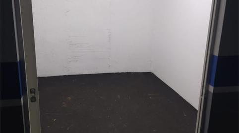 Box room to rent in Calle José Manuel Fuente "el Tarangu", HUCA - La Cadellada, Asturias - image 3 Photo 3 of Box room to rent in Calle José Manuel Fuente "el Tarangu", HUCA - La Cadellada, Asturias