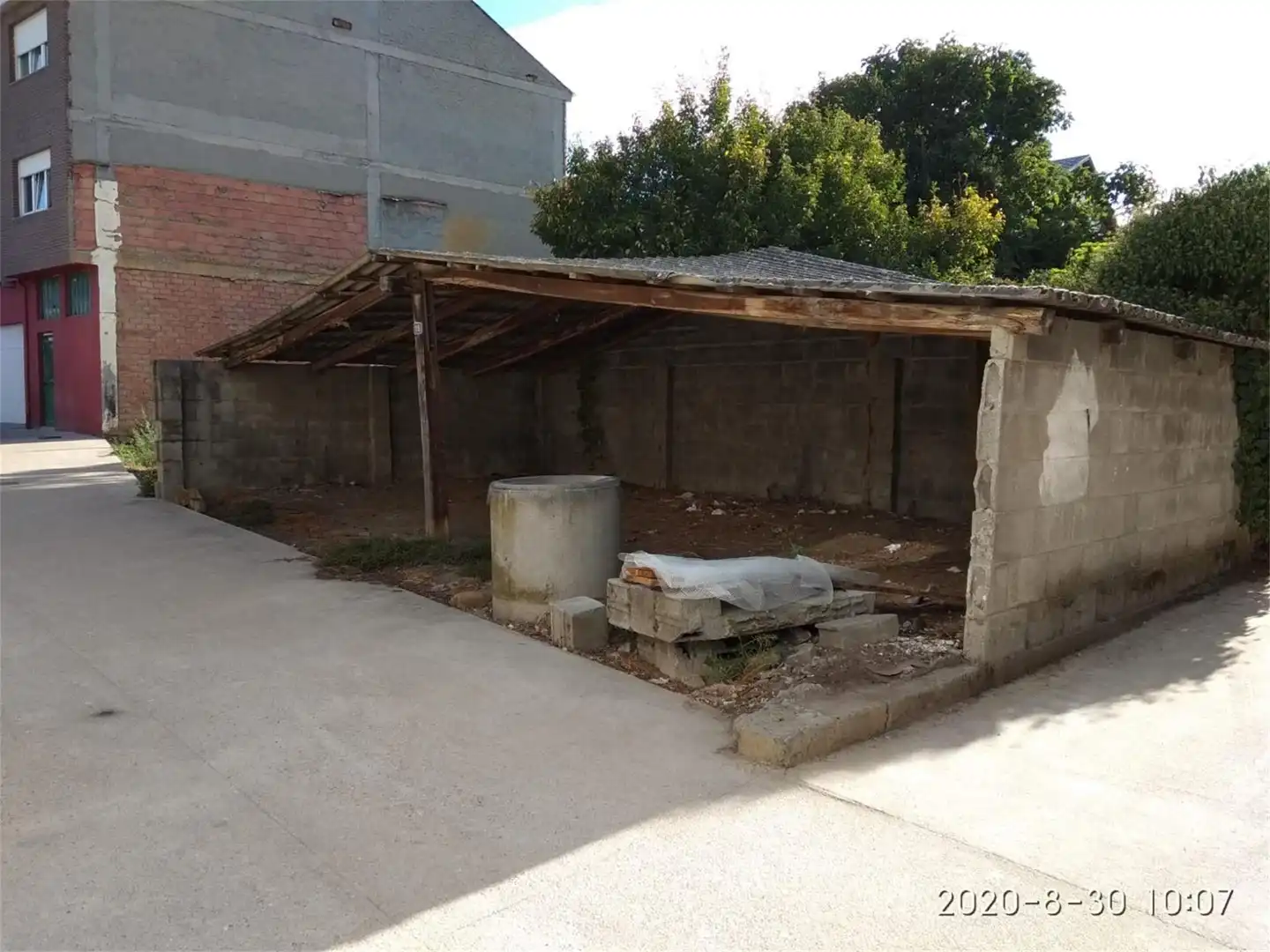 Finca rústica en venta en Avenida Aníbal Carral, Camponaraya Parking de Finca rústica en venta en Camponaraya con Calefacción, Jardín privado y Parquet