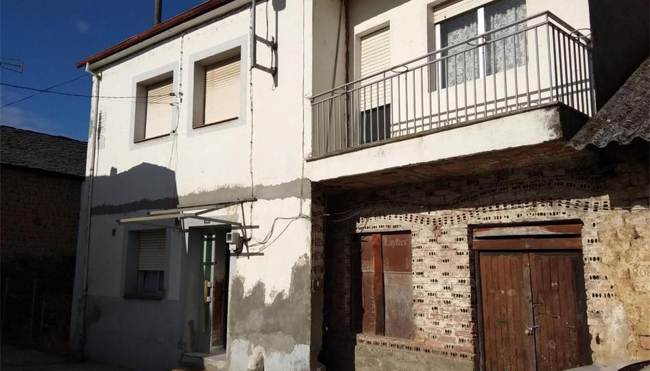 Photo 1 of Country house for sale in Avenida Aníbal Carral, Camponaraya, León