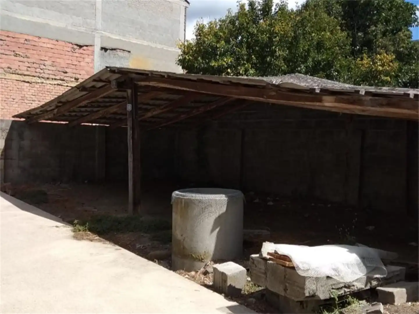 Finca rústica en venta en Avenida Aníbal Carral, Camponaraya Finca rústica en venta en Camponaraya con Calefacción, Jardín privado y Parquet