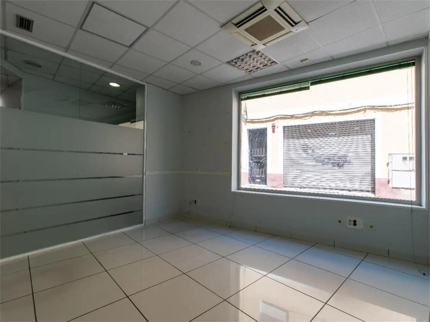 Commercial properties for sale in Calle Hospital, Zona Centro - Ayuntamiento Commercial properties for sale in Pinto
