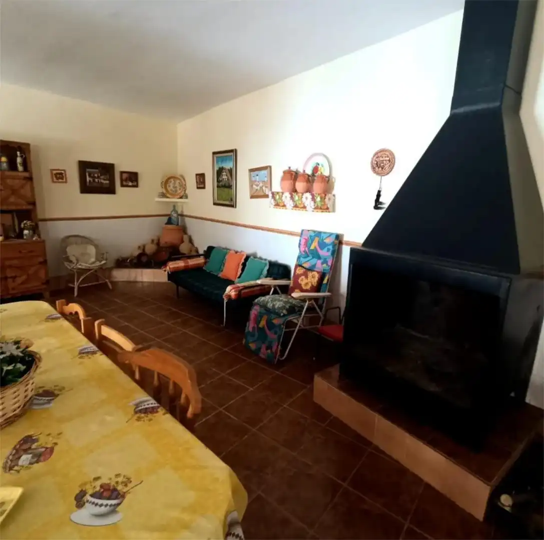Casa o chalet en venta en Callejón Trajineros, Urda Sala de estar de Casa o chalet en venta en Urda con Terraza y Balcón