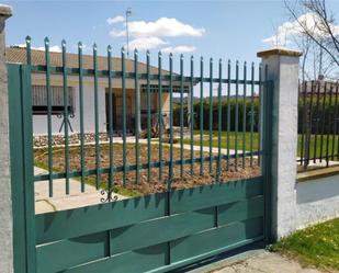 Jardí de Casa o xalet en venda en Olmedo amb Terrassa, Piscina i Balcó