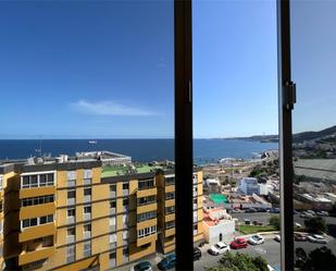 Exterior view of Flat for sale in Las Palmas de Gran Canaria  with Furnished and Balcony