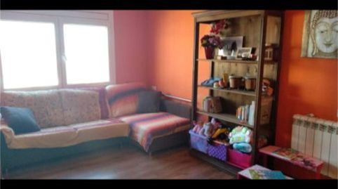 Foto 5 de Piso en venta en Carrer Sabadell, La Serreta, Rubí