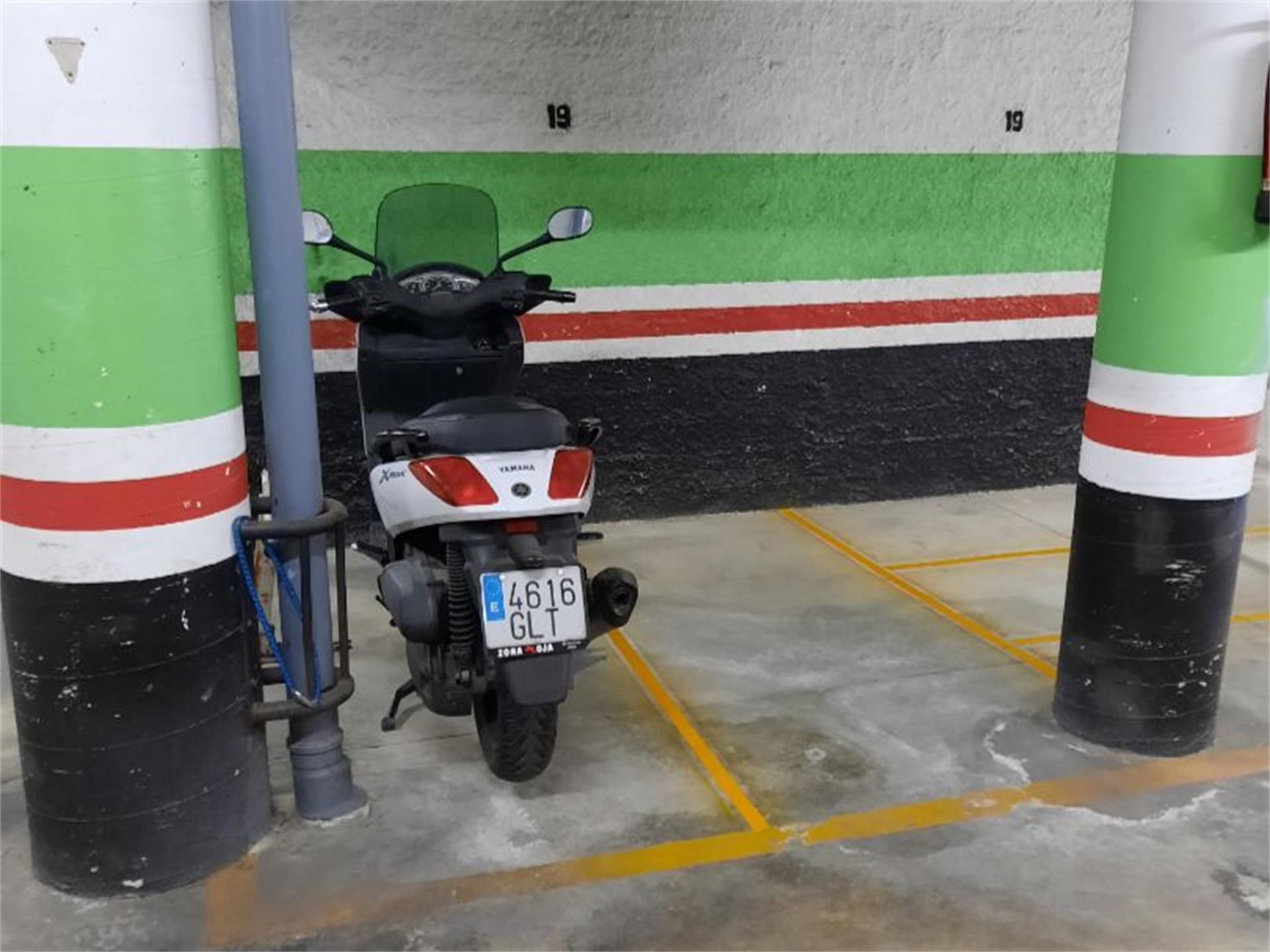 Garatge de lloguer a Passeig de la Vilafranca, Ametllers - Poble-Sec