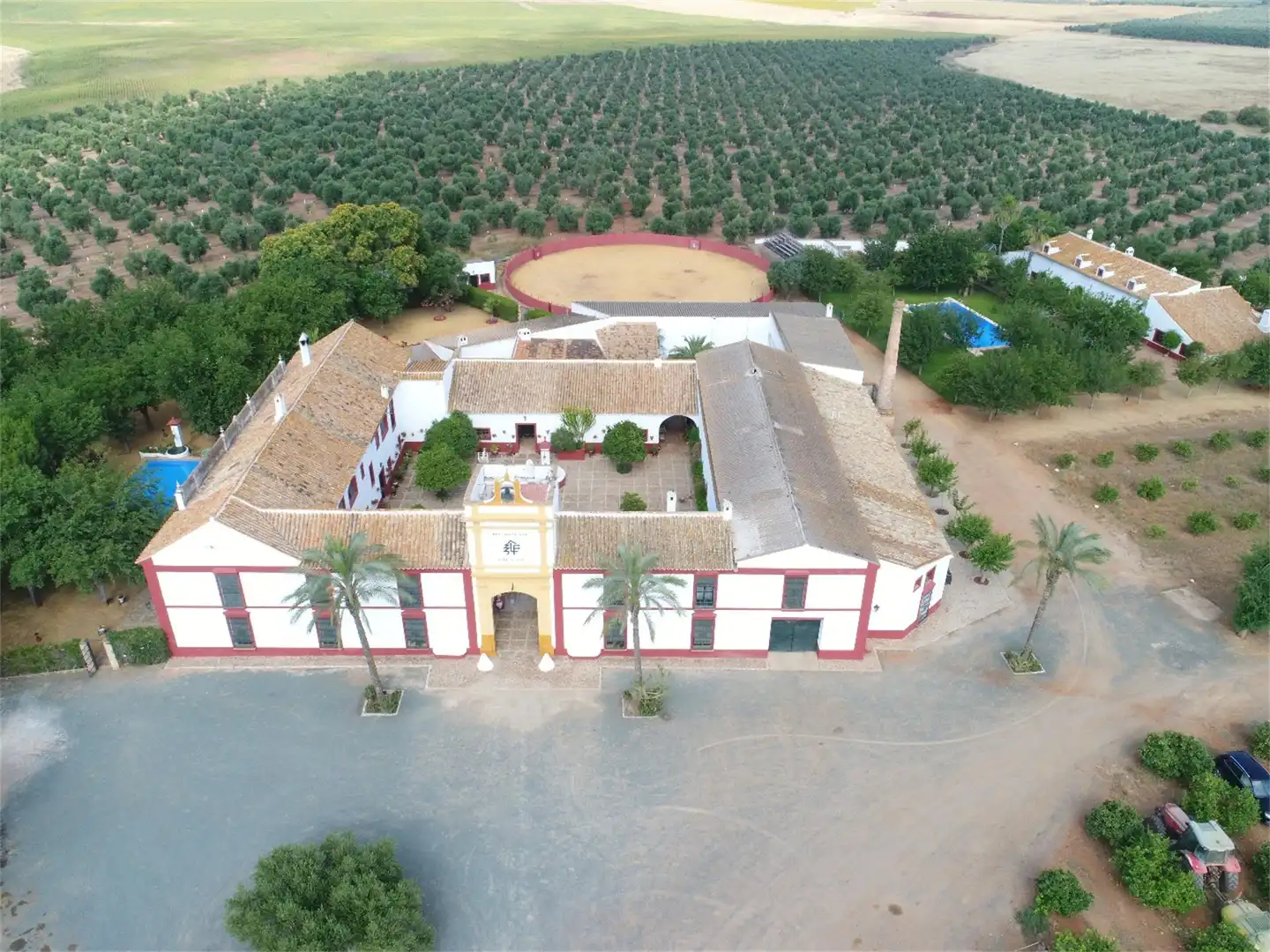 Finca rústica en venta en Carmona con Aire acondicionado, Jardín privado y Trastero
