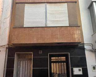 Exterior view of Single-family semi-detached for sale in Vilanova d'Alcolea