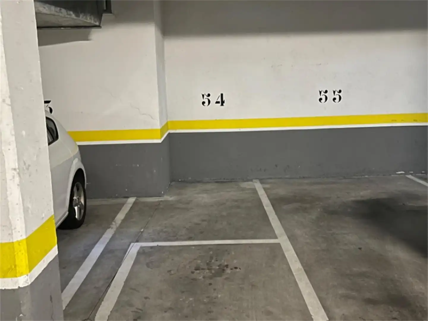 Parking of Garage for rent in Madrid