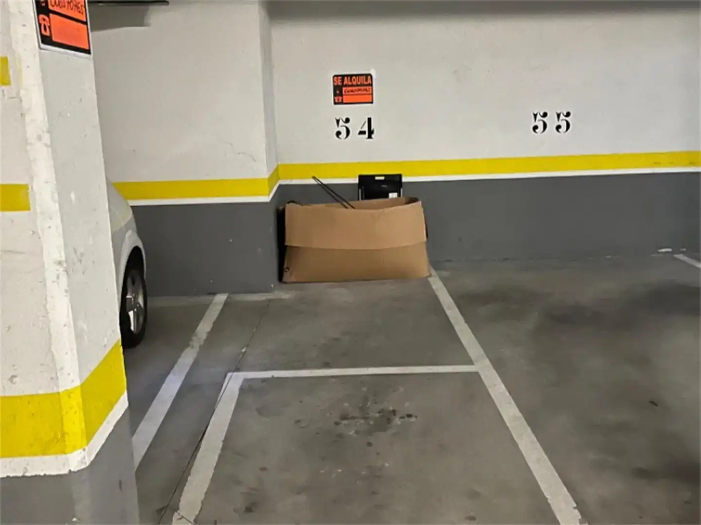 Parking of Garage for rent in Madrid