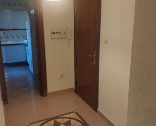 Flat to rent in  Granada Capital  with Air Conditioner