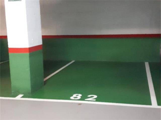 Garaje en Venta en Carrer de Jaume Vicens i Vives en El Poblenou