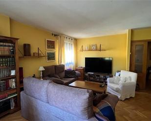 Living room of Flat for sale in Brunete  with Terrace, Swimming Pool and Balcony