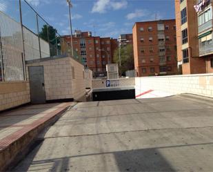 Garatge de lloguer a Calle Brianda de Mendoza y Luna, Constitución - Balconcillo