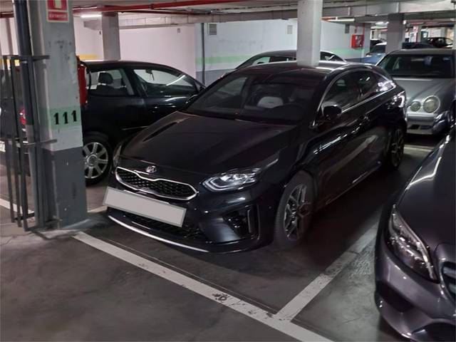 Garaje en Venta en Calle Jorge Luis Borges en Ensanche