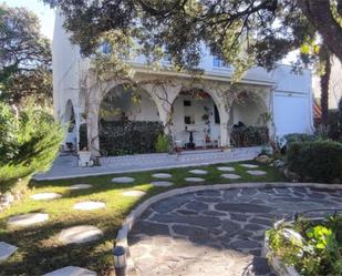 Vista exterior de Casa o xalet en venda en Valdeaveruelo amb Piscina i Balcó