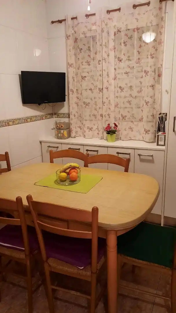 Habitació a Calle Álamo, 2, El Puntal Cuina de Dúplex per a compartir en Murcia amb Calefacció, Moblat i Forn