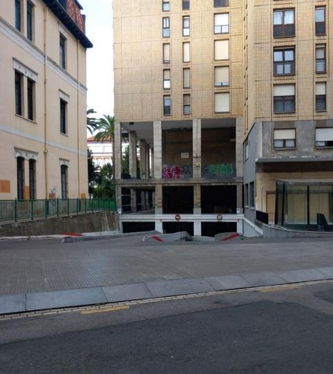 Foto 2 de Garatge de lloguer a Calle Sorkunde, 10, Solokoetxe, Bilbao