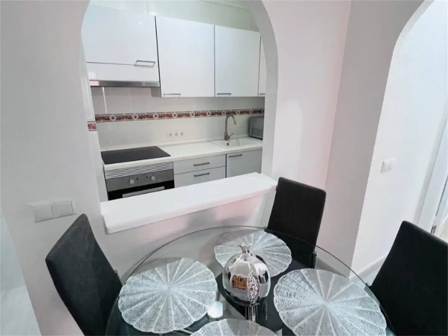 Cocina de Apartamento en venta en Torrevieja con Aire acondicionado y Balcón