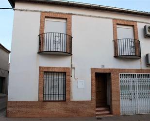 Exterior view of Planta baja for sale in Castellar de Santiago  with Air Conditioner, Terrace and Balcony