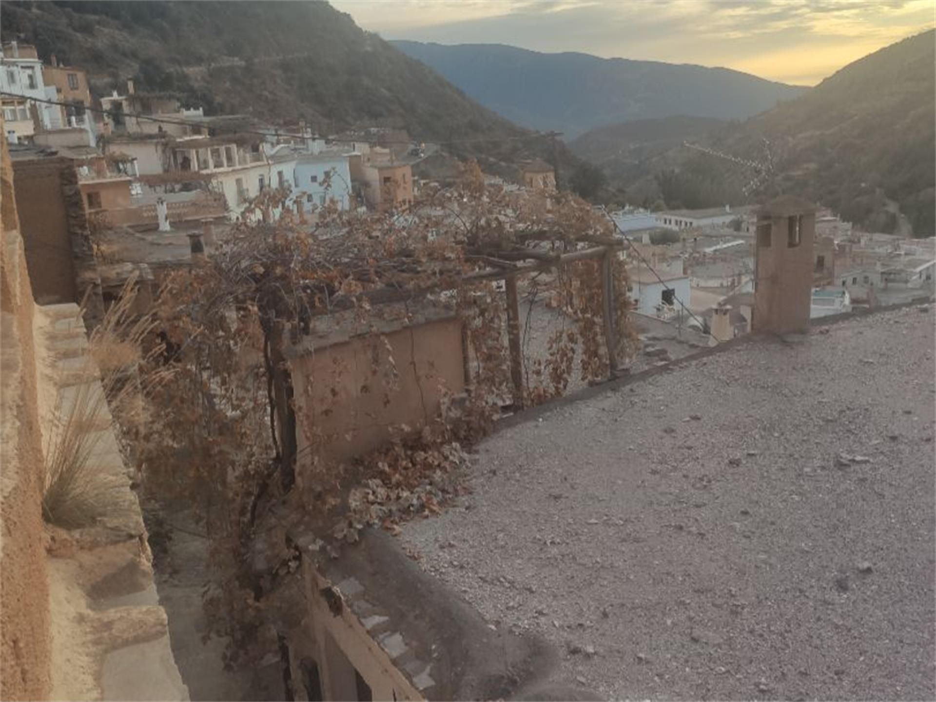 Vista exterior de Terreno en venta en Pampaneira
