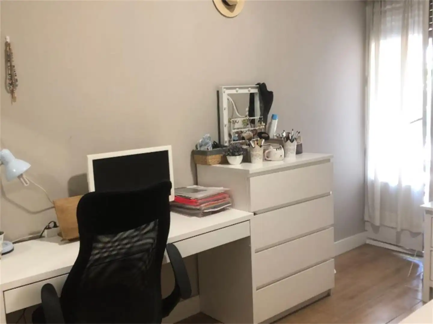 Wohnung zum Verkauf in Calle de Abastos, Centro Schlafzimmer von Wohnung zum Verkauf in Aranjuez mit Klimaanlage und Balkon