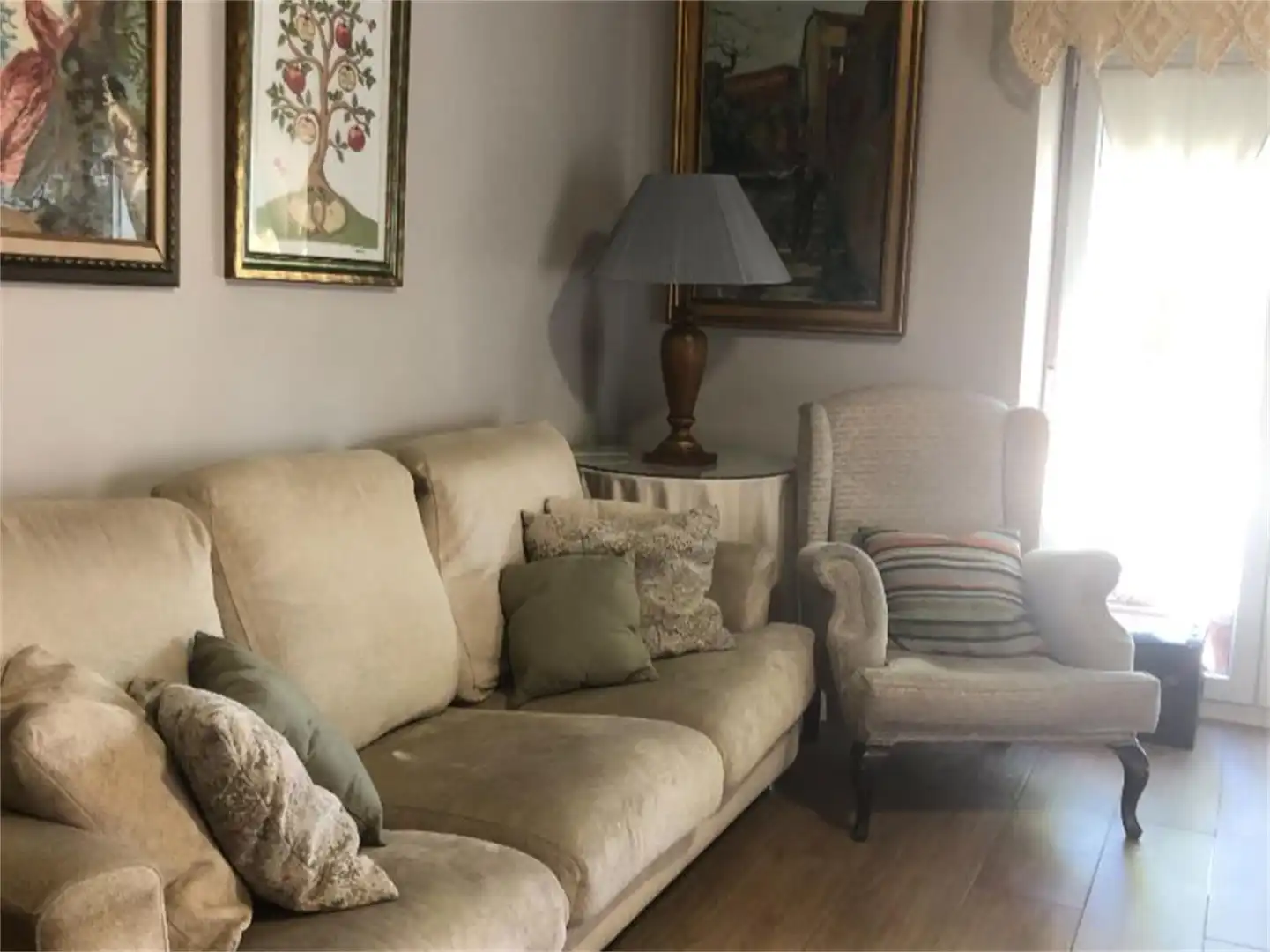 Wohnung zum Verkauf in Calle de Abastos, Centro Wohnzimmer von Wohnung zum Verkauf in Aranjuez mit Klimaanlage und Balkon