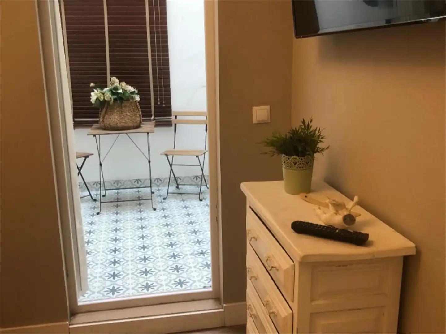 Wohnung zum Verkauf in Calle de Abastos, Centro Wohnung zum Verkauf in Aranjuez mit Klimaanlage und Balkon