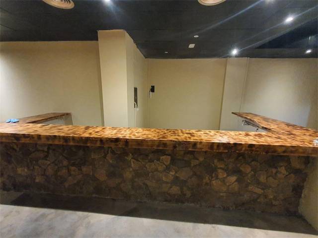 Local comercial en Alquiler en Avinguda del Baró d'Esponellà en Almacelles