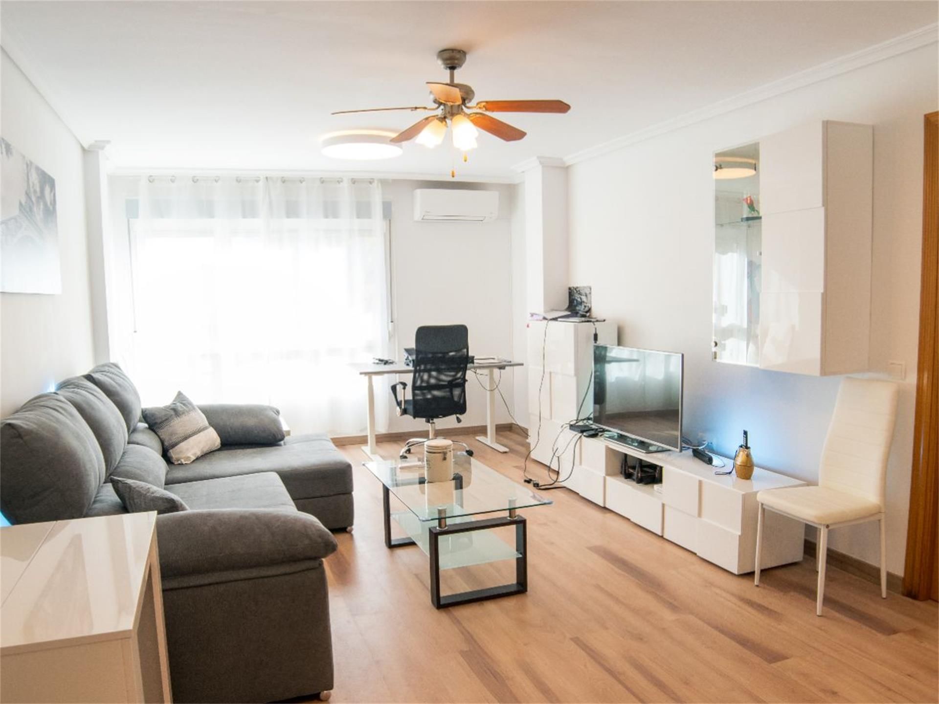 Living room of Flat for sale in Tomelloso  with Air Conditioner, Heating and Private garden