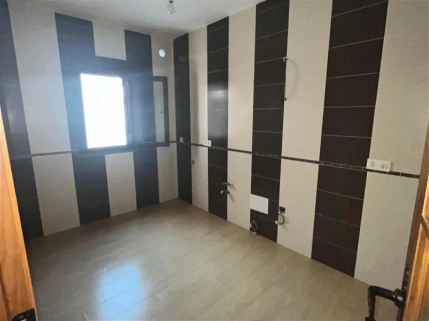 Flat for sale in Calle Francisco de Goya, La Puerta de Segura Bathroom of Flat for sale in La Puerta de Segura