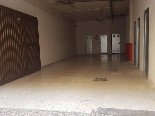 Garaje en Alquiler en Calle del Doctor Buades en Carolinas Altas