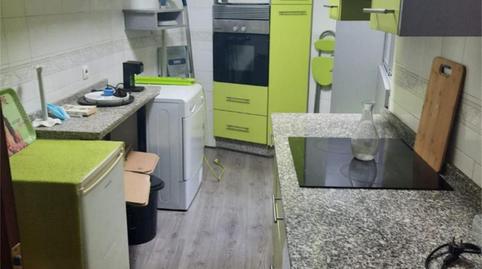 Foto 4 de Piso en venta en Calle Castillo Puebla de Alcocer, Avenida Elvas, Badajoz