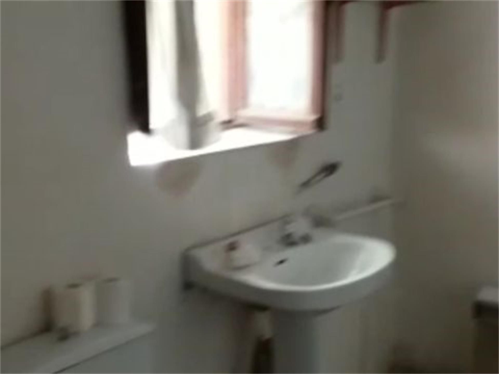 Bathroom of House or chalet for sale in Magaz de Cepeda  with Private garden, Terrace and Storage room