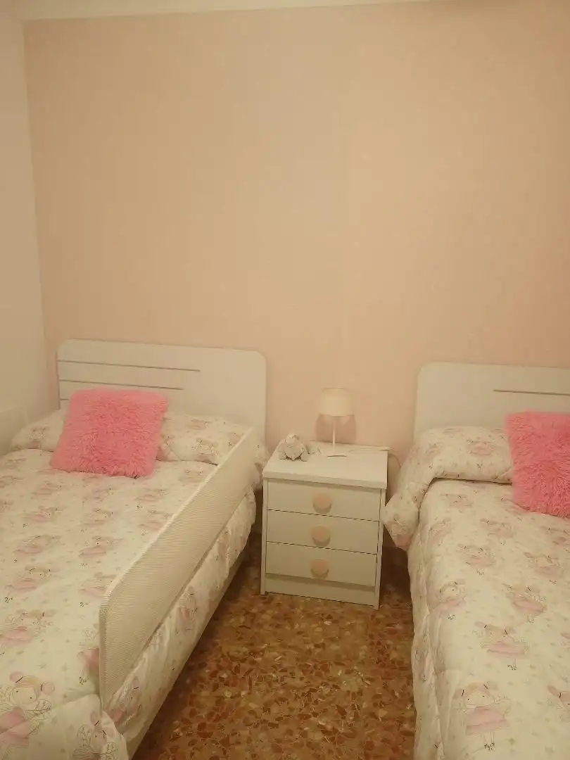 Piso en venta en Calle Santa María, 3, Herrera Habitación de Piso en venta en Herrera con Aire acondicionado