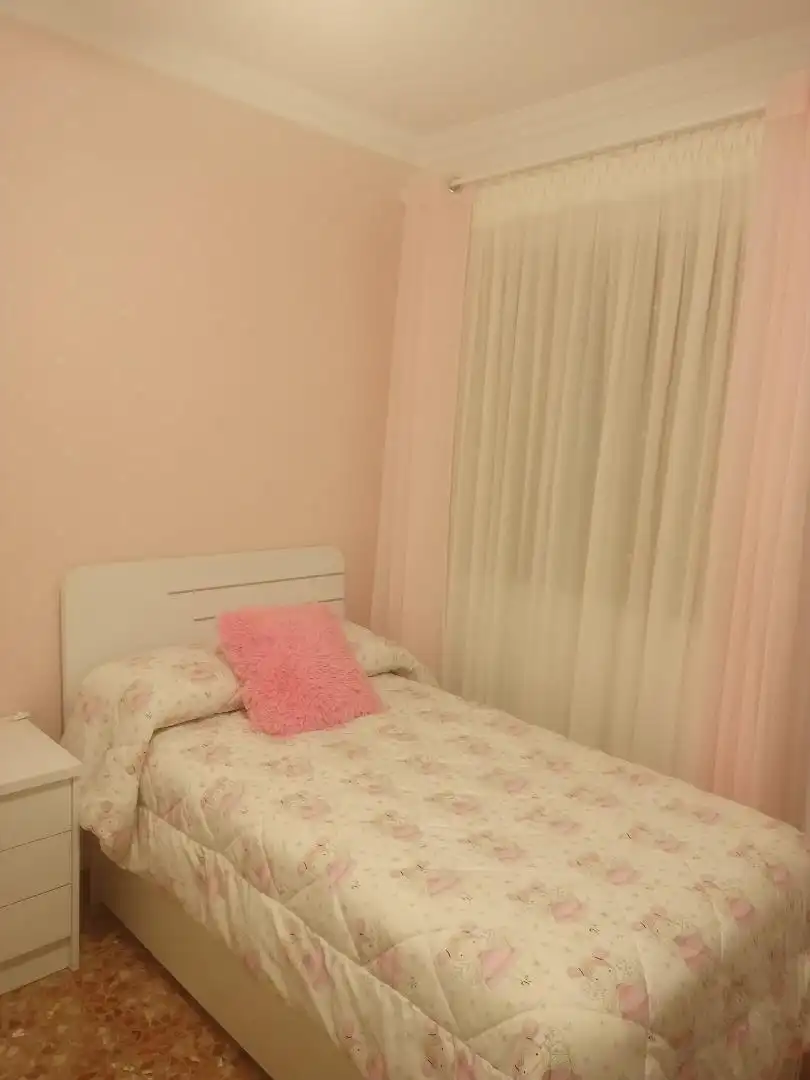 Piso en venta en Calle Santa María, 3, Herrera Habitación de Piso en venta en Herrera con Aire acondicionado