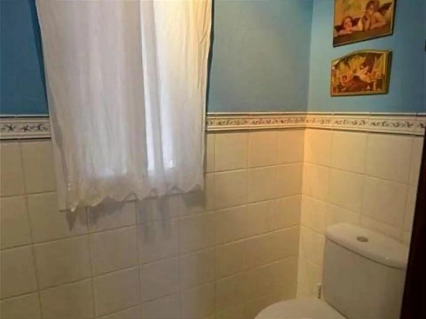 Casa o chalet de alquiler en Calle Amanecer, Guadalobón Baño de Casa o chalet de alquiler en Estepona con Aire acondicionado, Calefacción y Jardín privado