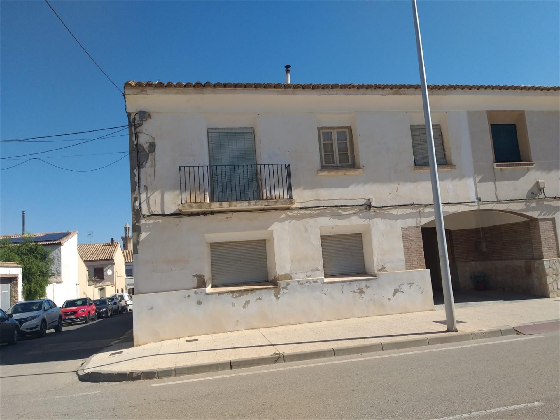 Vista exterior de Casa adosada en venda en Belchite amb Calefacció, Jardí privat i Terrassa