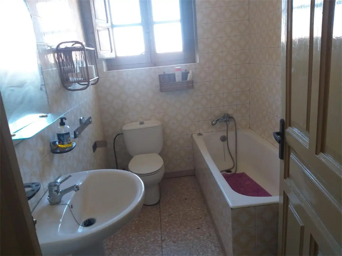 Casa adosada en venta en Carretera Cariñena 2, 10, Belchite Baño de Casa adosada en venta en Belchite con Calefacción, Jardín privado y Terraza
