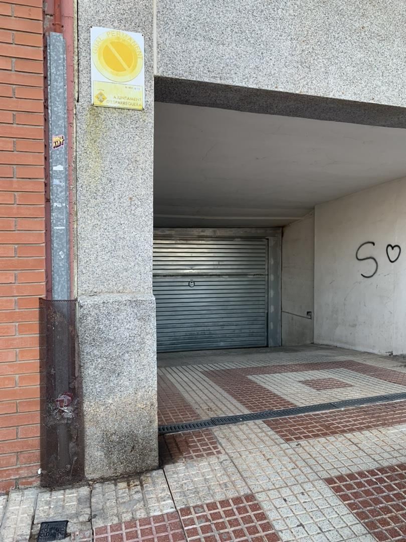 Aparcament de Garatge en venda en Esparreguera