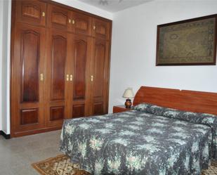 Bedroom of Flat to rent in Santiago de Compostela 